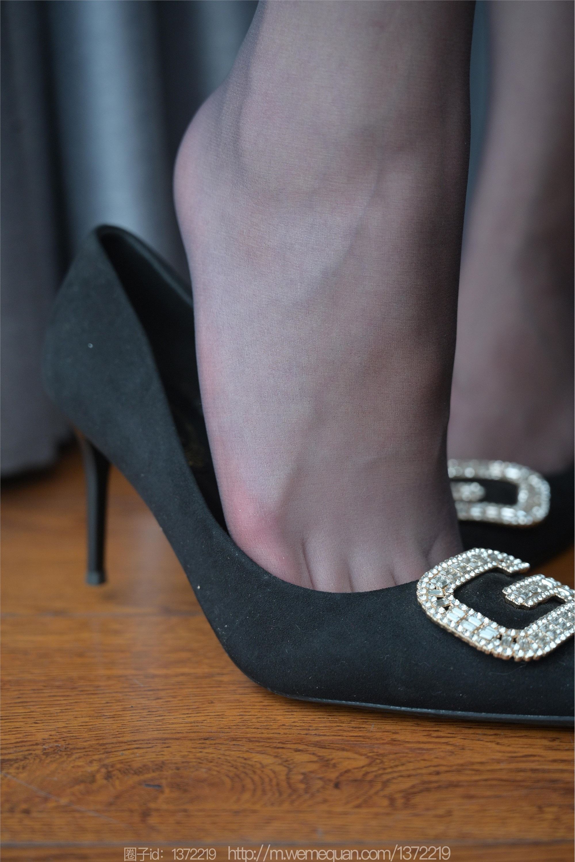 IESS异思趣向  2023.04.04 丝享家 1411 苏苏《高挑气质OL》